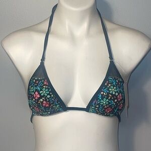 Wicked Weasel NWT ladies tri top tie bikini top. Size large. Breeze.